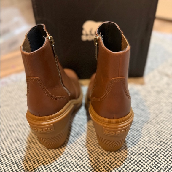 Sorel Tan Leather Wedge Boots - Picture 5 of 7